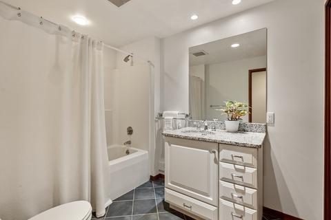 14 Perry Ln, Weston, MA 02493 photo 16