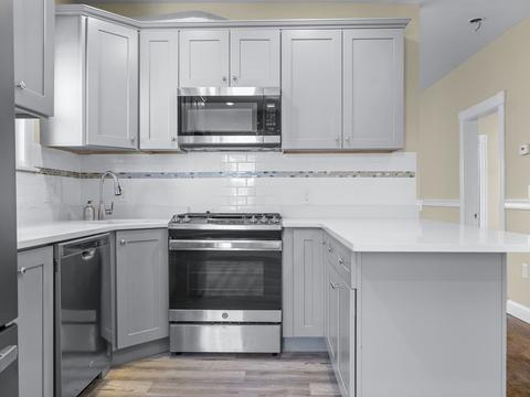 33 Jaques St #2, Somerville, MA 02145