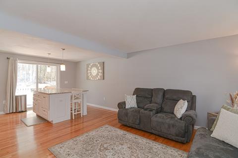 2 Hunter Ave, Ashburnham, MA 01430 photo 14