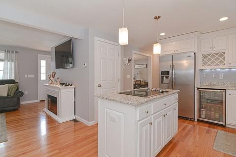 2 Hunter Ave, Ashburnham, MA 01430 photo 7