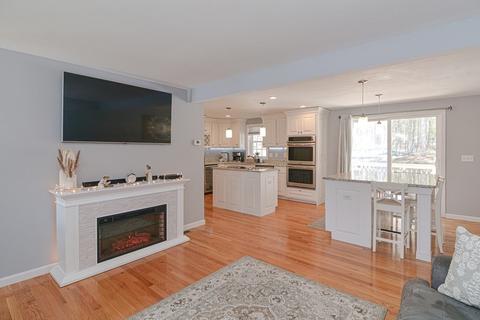 2 Hunter Ave, Ashburnham, MA 01430 photo 11
