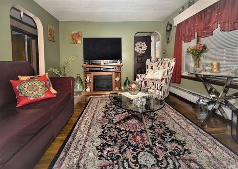 35 Baltic Rd, Worcester, MA 01607 photo 12