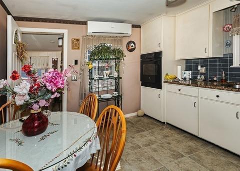 35 Baltic Rd, Worcester, MA 01607 photo 7