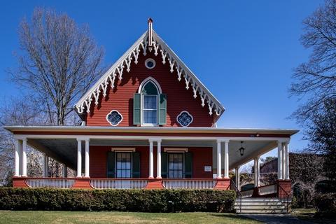 511 Rock St, Fall River, MA 02720 photo 1