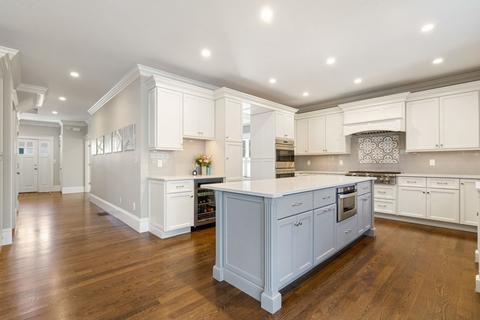 43 Macarthur Rd, Wellesley, MA 02481 photo 10