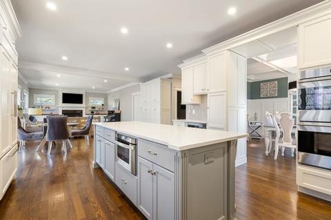 43 Macarthur Rd, Wellesley, MA 02481 photo 13