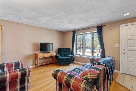 12 Deer Path #2, Maynard, MA 01754 photo 6