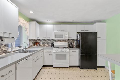 12 Deer Path #2, Maynard, MA 01754 photo 12