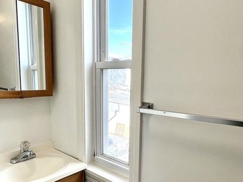 79 Eastern Ave, Worcester, MA 01605 photo 17