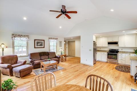 4 Mashpee Neck Rd, Mashpee, MA 02649 photo 6