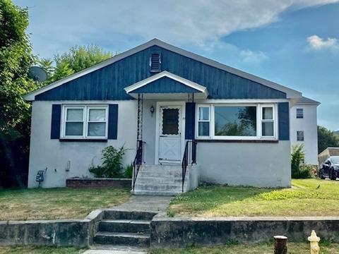 19 Mcrae Ct, Worcester, MA 01604