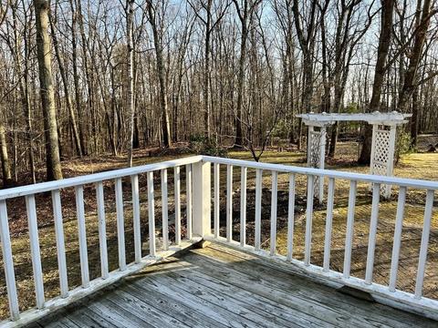 16 Blueberry Ln, Webster, MA 01570 photo 12