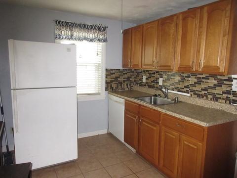1943 Page Blvd, Springfield, MA 01151 photo 11