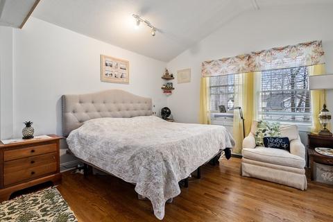 65 Fox St, West Springfield, MA 01089 photo 15