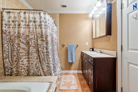 65 Fox St, West Springfield, MA 01089 photo 21