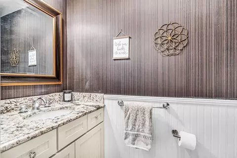 206 Plain St, Rehoboth, MA 02769 photo 11