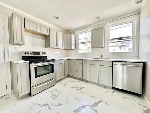54 Washington Rd, Springfield, MA 01108 photo 2