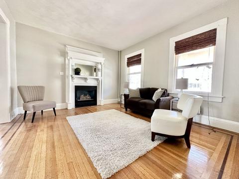 54 Washington Rd, Springfield, MA 01108 photo 3