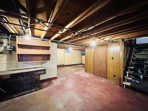 92 Mccarthy Ave, Chicopee, MA 01020 photo 39