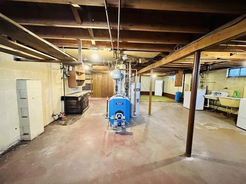 92 Mccarthy Ave, Chicopee, MA 01020 photo 36