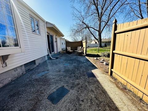 92 Mccarthy Ave, Chicopee, MA 01020 photo 6