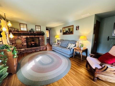 92 Mccarthy Ave, Chicopee, MA 01020 photo 20