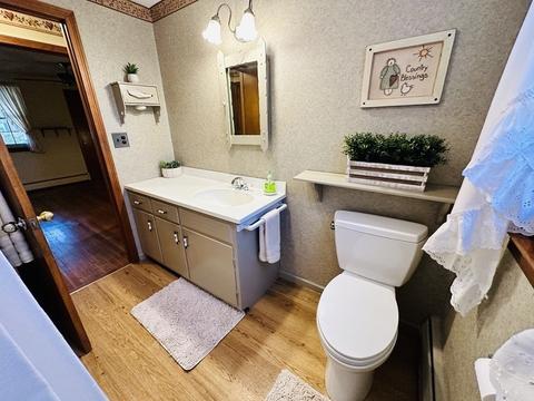 92 Mccarthy Ave, Chicopee, MA 01020 photo 34
