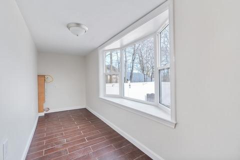 9 Lakeside Ave, Dedham, MA 02026 photo 12