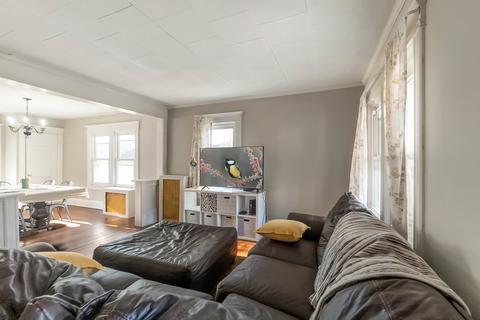 68 Abbott St, Springfield, MA 01118 photo 18