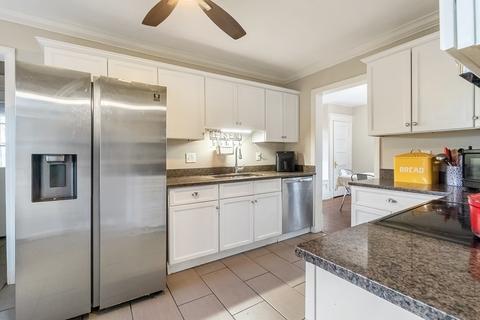 68 Abbott St, Springfield, MA 01118 photo 1