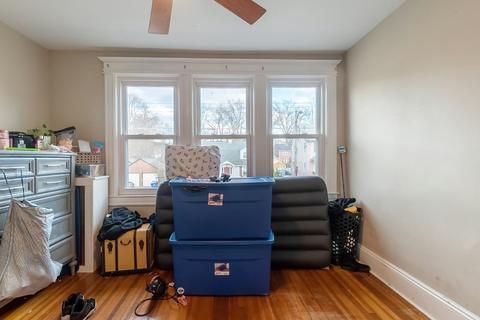 68 Abbott St, Springfield, MA 01118 photo 24