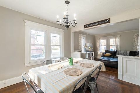 68 Abbott St, Springfield, MA 01118 photo 11