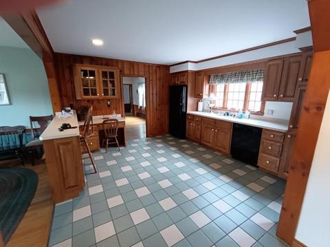 1275 Pleasant St, Athol, MA 01331 photo 16