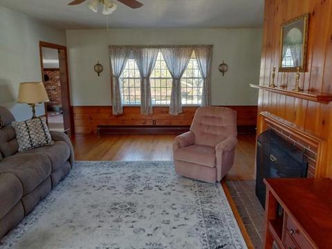 1275 Pleasant St, Athol, MA 01331 photo 9