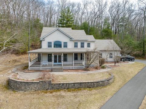 46 N Longyard, Southwick, MA 01077