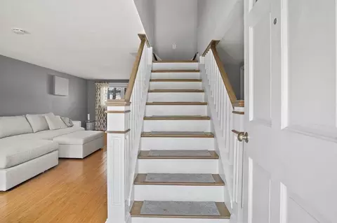 22 Beech St, Saugus, MA 01906 photo 16