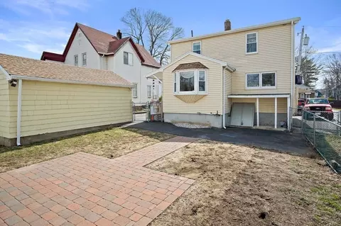 22 Beech St, Saugus, MA 01906 photo 31