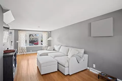 22 Beech St, Saugus, MA 01906 photo 5