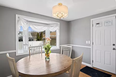 22 Beech St, Saugus, MA 01906 photo 10