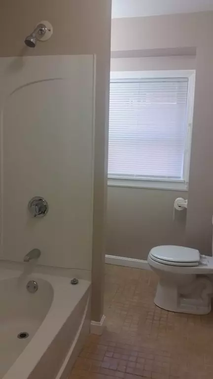 3 Irving St, Worcester, MA 01609 photo 20