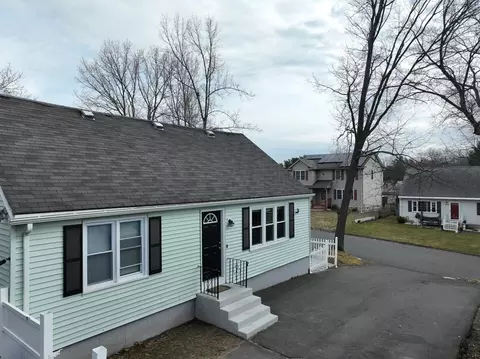 192 Lucerne Rd, Springfield, MA 01119 photo 27