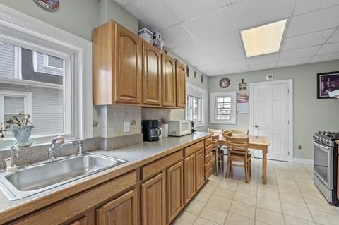 73 Plummer Ave, Winthrop, MA 02152 photo 9