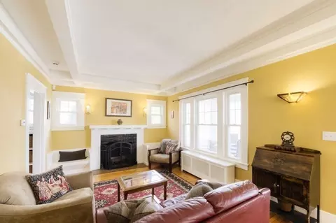 18 Saint Elmo Rd, Worcester, MA 01602 photo 3