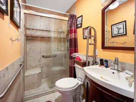 90 Bowles St, Springfield, MA 01109 photo 18