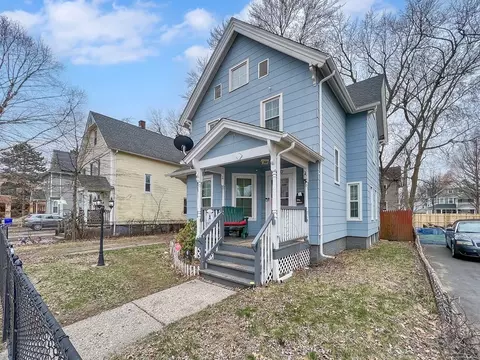 90 Bowles St, Springfield, MA 01109 photo 3