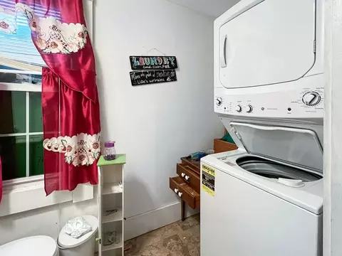 90 Bowles St, Springfield, MA 01109 photo 11