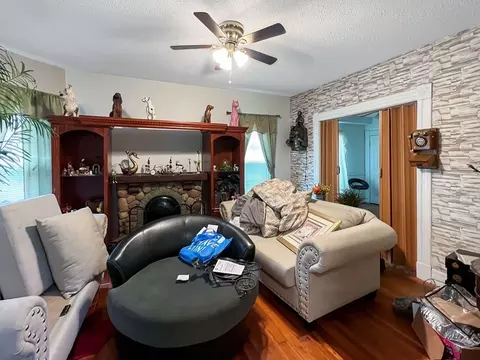 90 Bowles St, Springfield, MA 01109 photo 5