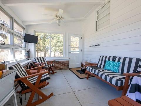 16 Beach St, Wareham, MA 02571 photo 17