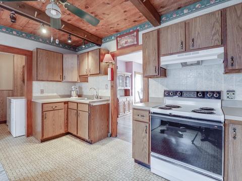 83 Marble, Athol, MA 01331 photo 4