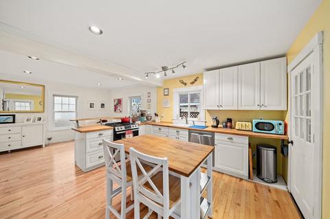 2 Chapman Ter, Beverly, MA 01915 photo 8